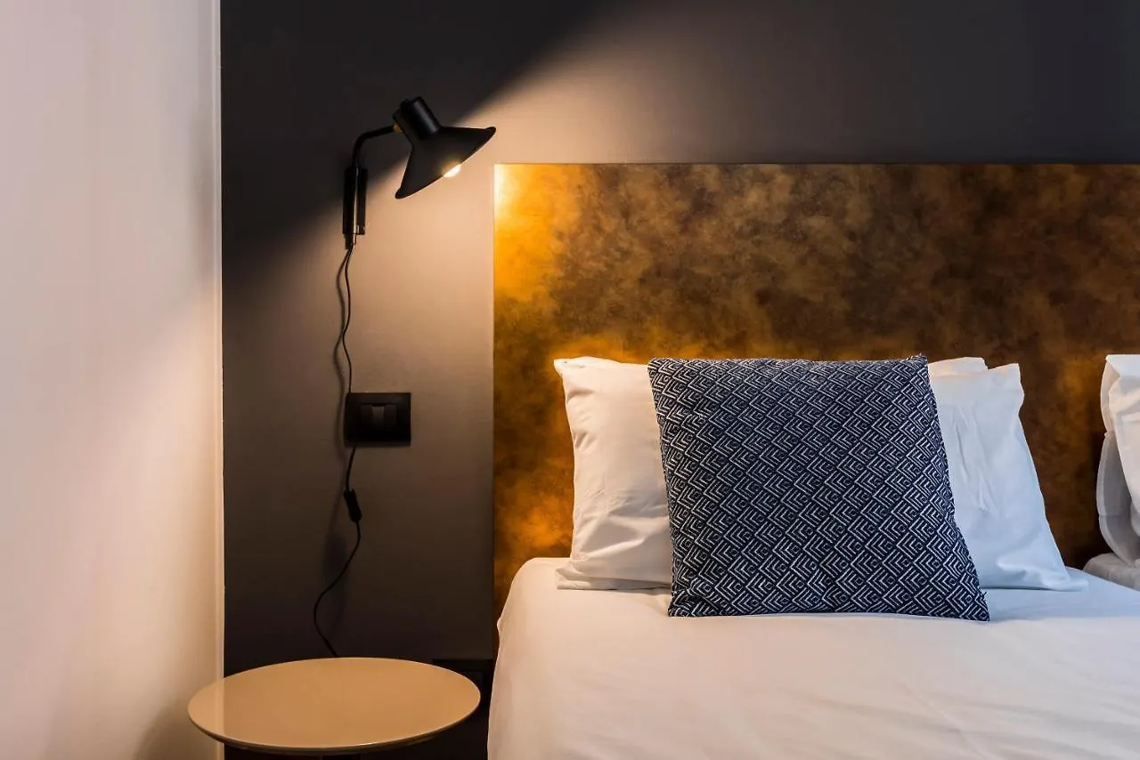 Design Club Collection Apartment Bologna