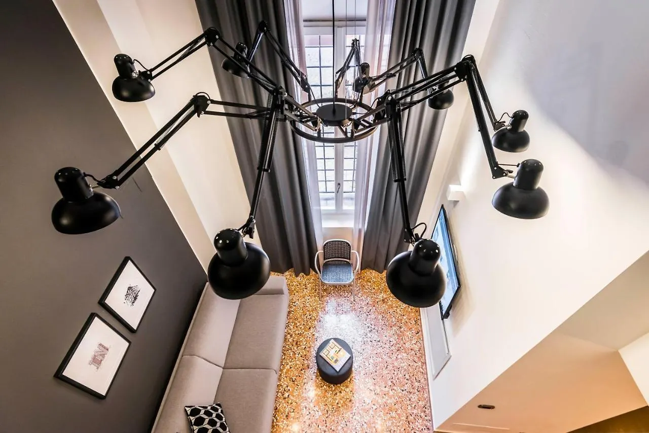 Design Club Collection Apartment Bologna