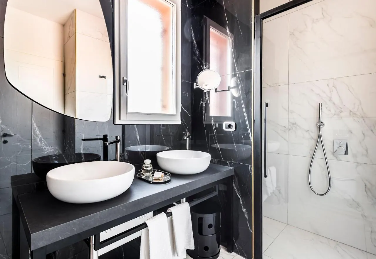 Design Club Collection Apartment Bologna Italy