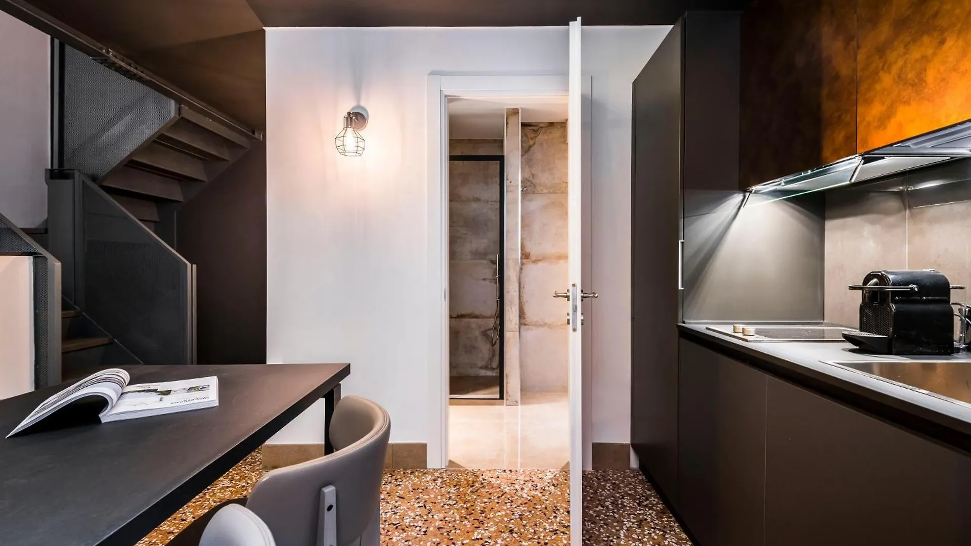 Design Club Collection Apartment Bologna
