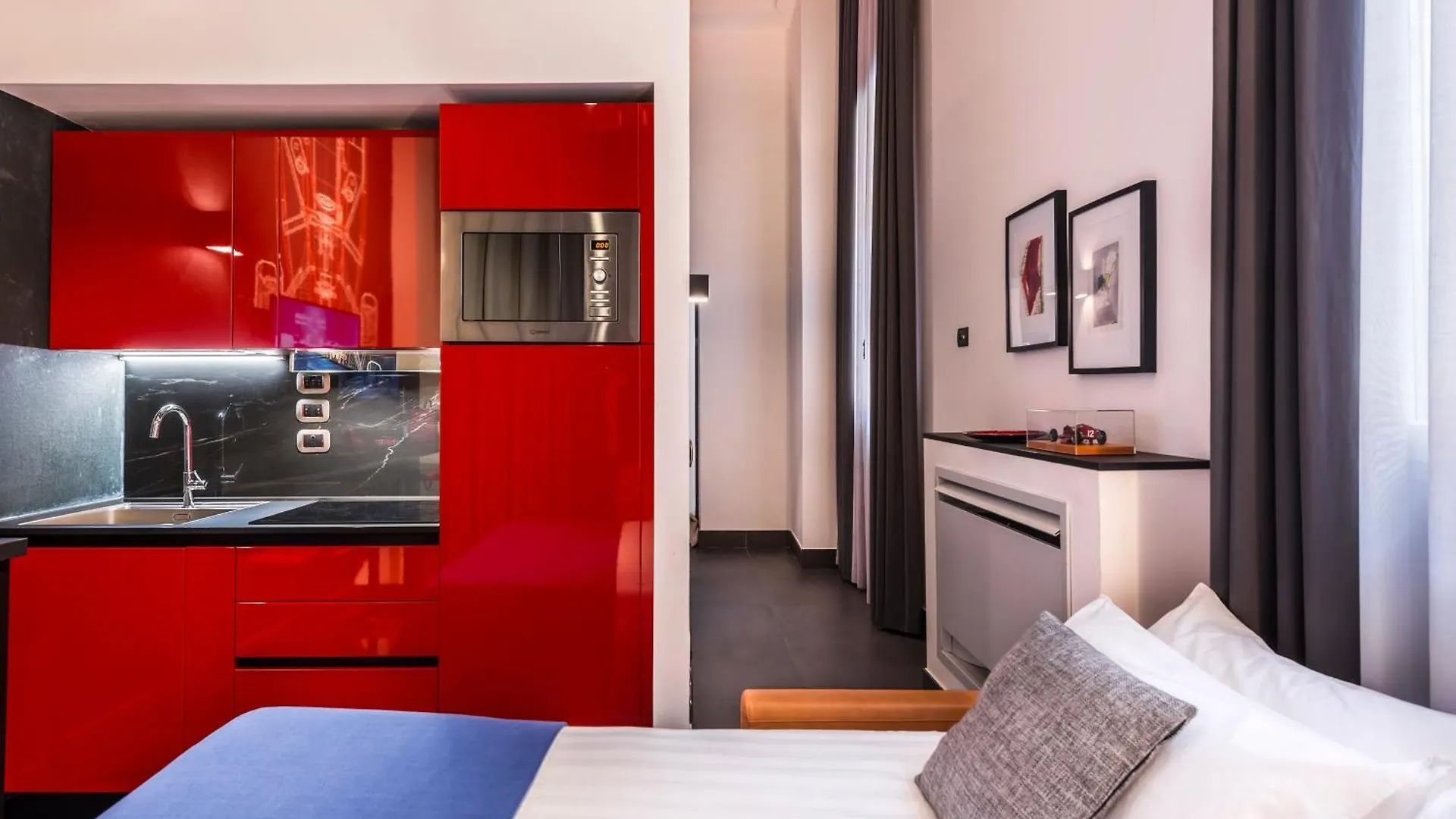 Design Club Collection Apartment Bologna Italy